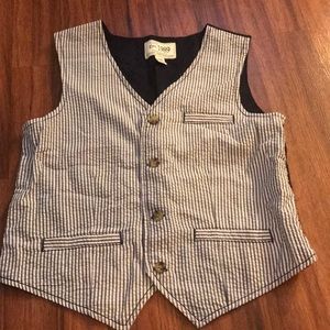 Children’s place navy white vest